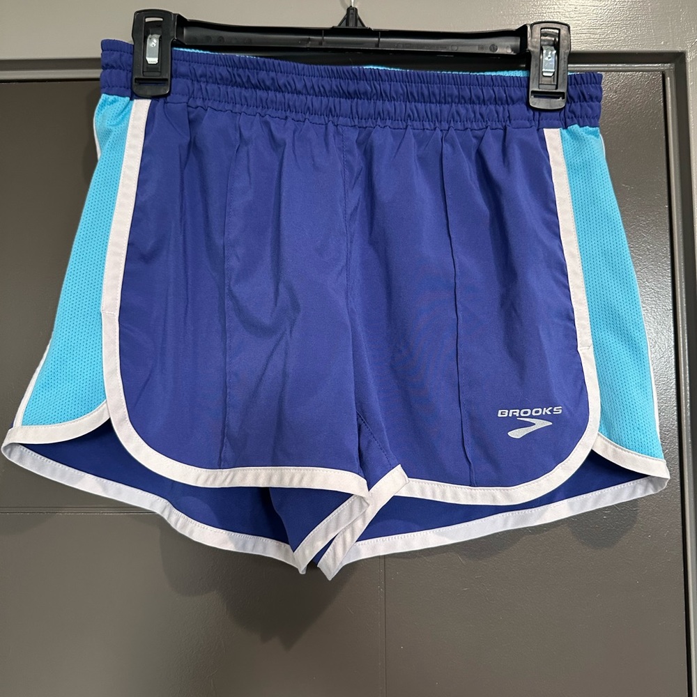 Brooks Running Shorts - Medium